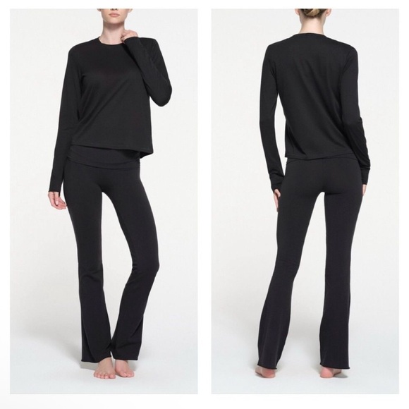 SKIMS Tops - SKIMS Relaxed Tees Long Sleeve T-Shirt 2X Onyx